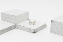 Load image into Gallery viewer, c/o CLAAVI RING - Silver & S&P Diamonds