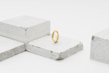 Load image into Gallery viewer, CARTE RING - 18k Gold & Cognac Diamonds