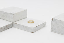 Load image into Gallery viewer, DERRE RING - 14k Gold & S&P Diamonds