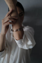 Load image into Gallery viewer, VRINDE BRACELET - Oxidised Silver