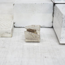 Load image into Gallery viewer, BROKEN PARED RING - Silver