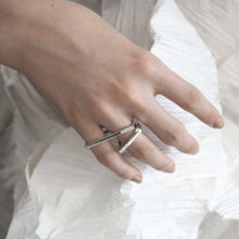 Load image into Gallery viewer, LINEA RING - Sterling Silver & S&P Diamonds