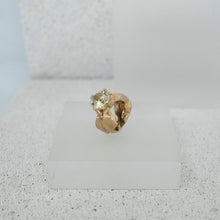Load image into Gallery viewer, VESPE RING - Green Amethyst