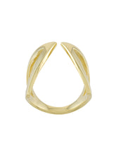 Load image into Gallery viewer, c/o CLAAVI RING - 14k Gold