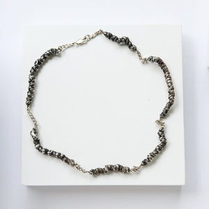 SOLMU NECKLACE - Oxidised Silver